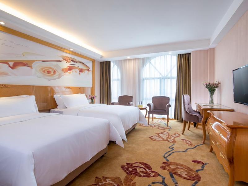 Vienna Classic Hotel Shenzhen Bantian Wuhe Avenue Экстерьер фото